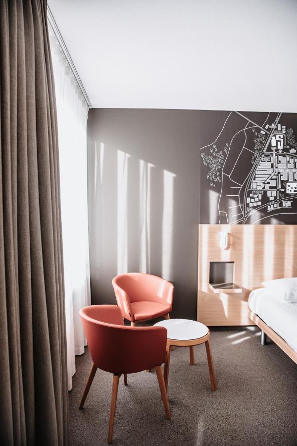 Swisstech Hotel Ecublens  Zewnętrze zdjęcie